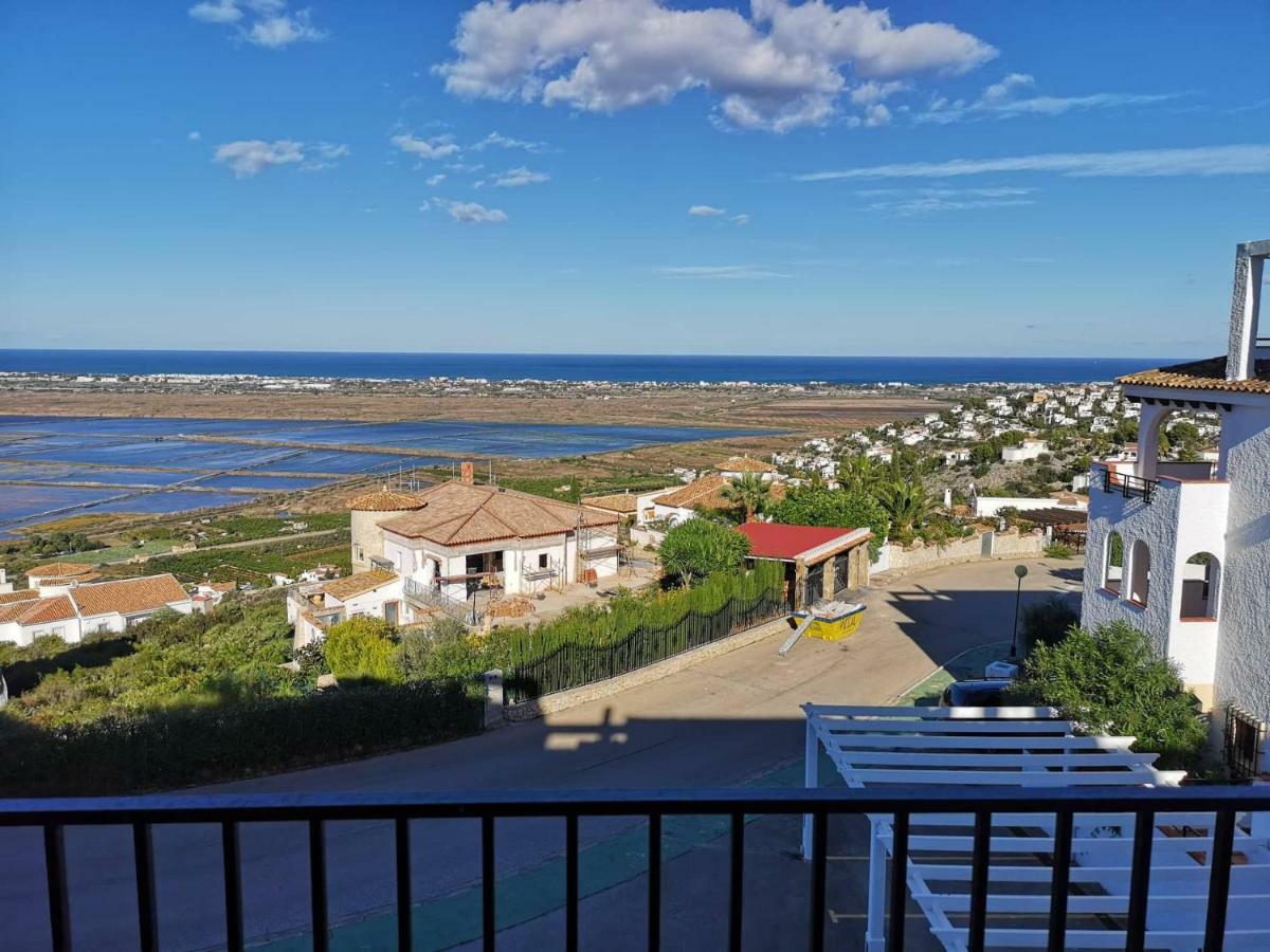 Casa Lina Belavista Apartment Пего Екстериор снимка