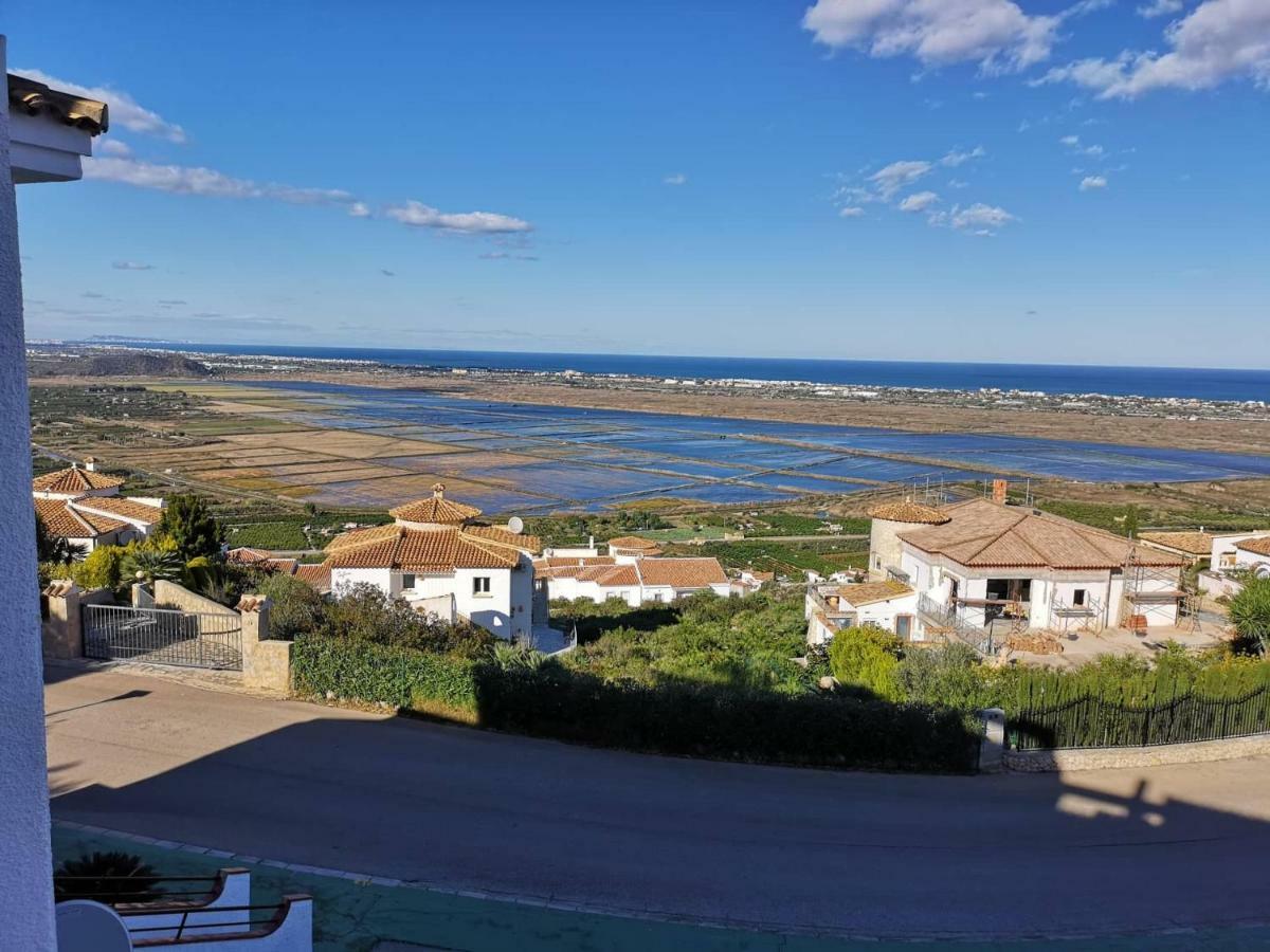 Casa Lina Belavista Apartment Пего Екстериор снимка