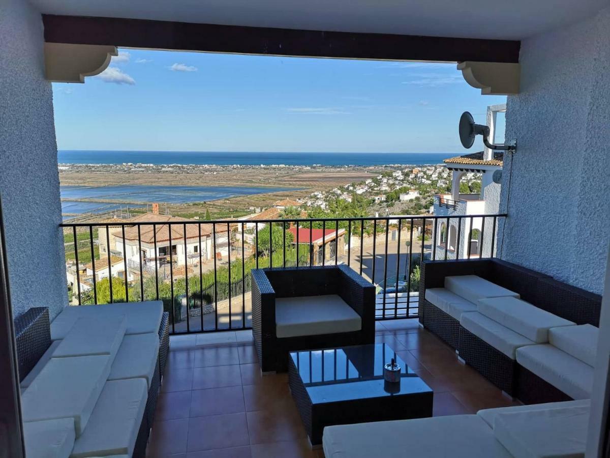 Casa Lina Belavista Apartment Пего Екстериор снимка
